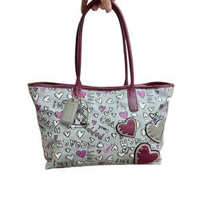 Coach Poppy Hearts Graffiti Tote With Bag Charms Coated Canvas Gray Pink Y2K